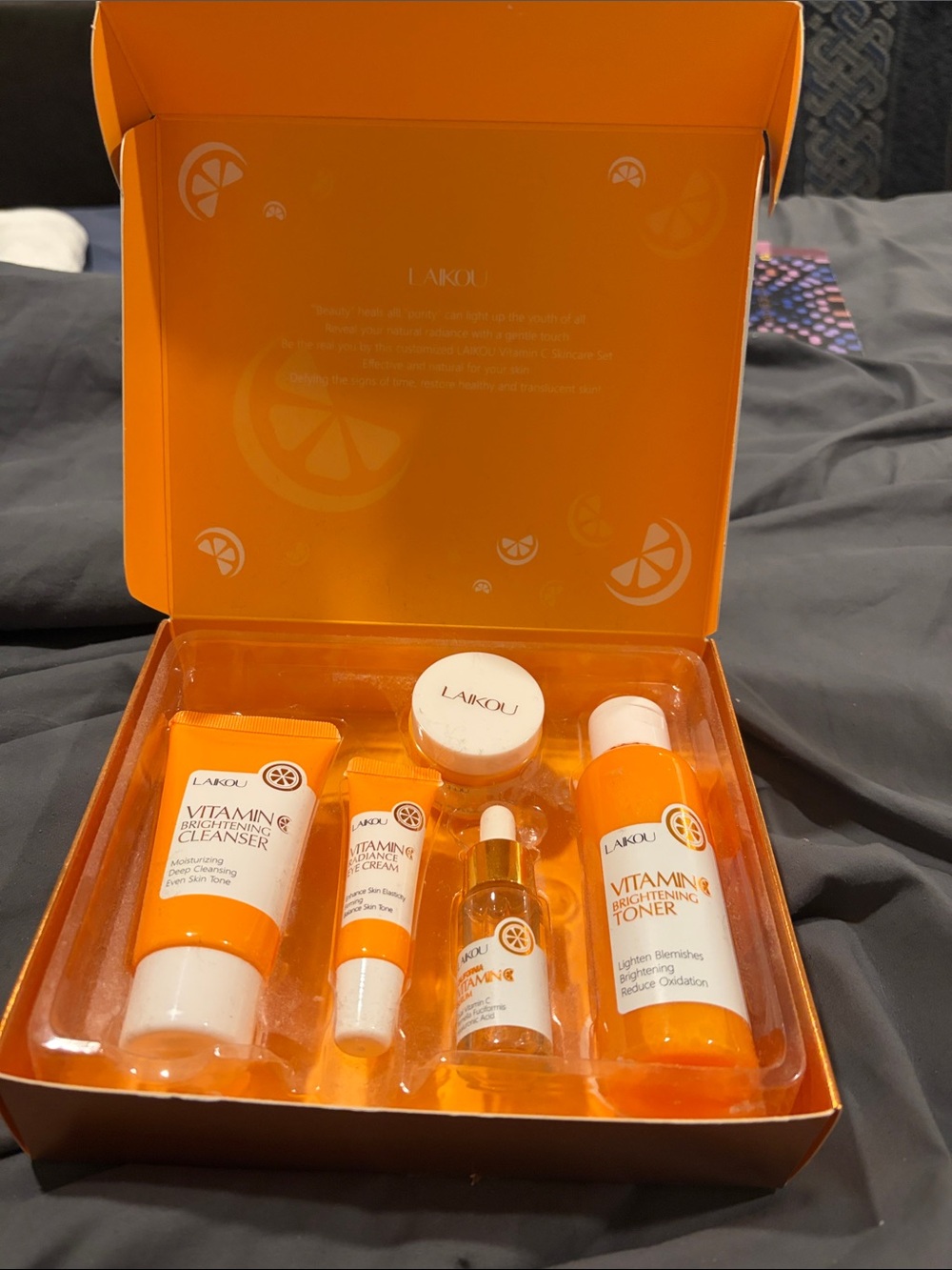 Laikou Vitamin Brightening Toner & Skincare Kit - Orange